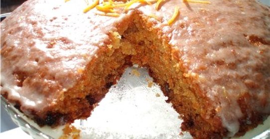 Морковный пирог с глазурью