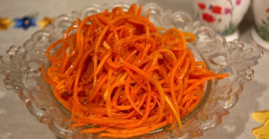 Сыроедческая морковка по-корейски