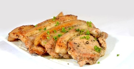 Свиная корейка на сковороде