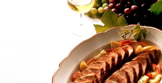 Мясо с айвой