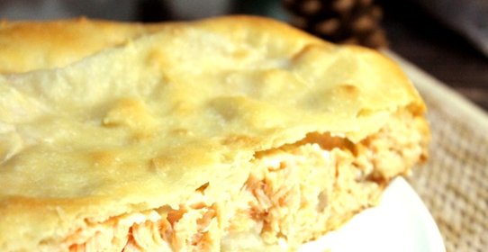 Расстегай с красной рыбой