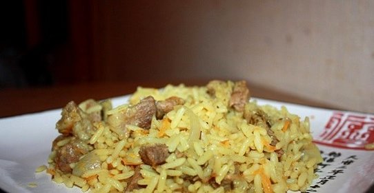 Рассыпчатый плов в мультиварке