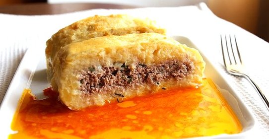 Картофельный рулет с фаршем