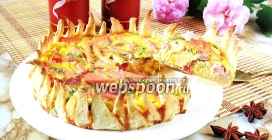 Закусочный пирог с колбасой «Цветок»