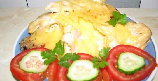 Куриное филе в сметанном соусе