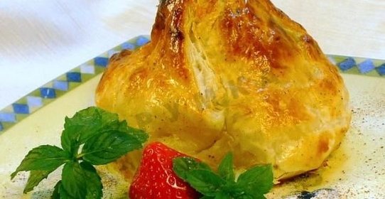 Фаршированные Груши в слоенном тесте