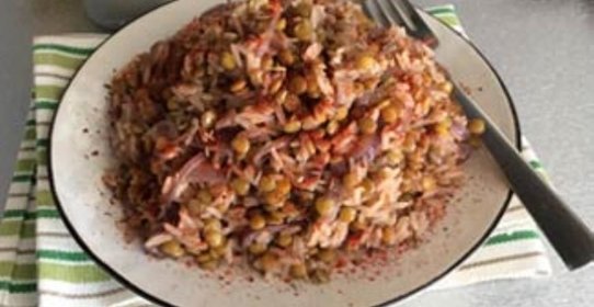 Рис с чечевицей и жареным луком