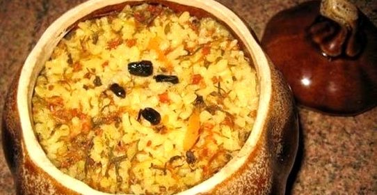 Куриный плов в горшочках