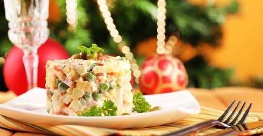 Пять оригинальных салатов к Новому году