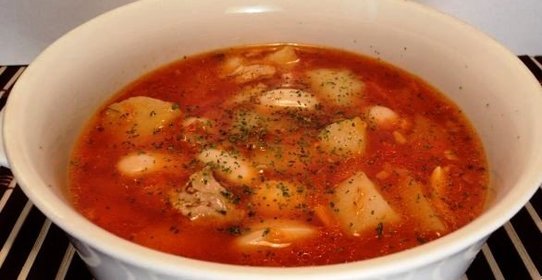 Куриный суп с белой фасолью
