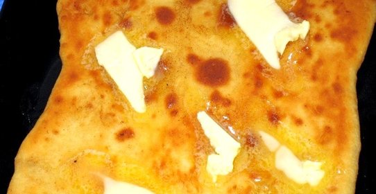 Хачапури с сыром на сковороде