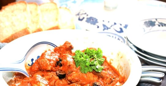 Говядина в томатном соусе