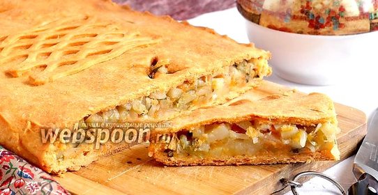 Постный картофельный пирог на томатном тесте