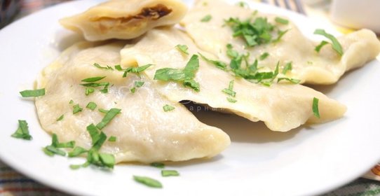 Вареники с капустой и сыром