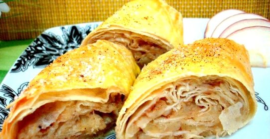 Штрудель из лаваша с яблоками