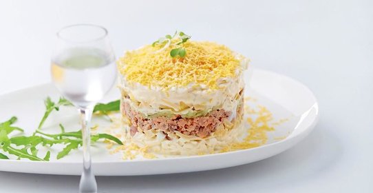 Оригинальный салат Мимоза