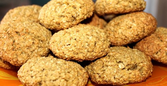 Овсяное печенье без муки с лимонной цедрой