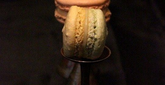 Пирожные макароны на итальянской меренге