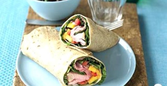 Рулеты с говядиной и манго