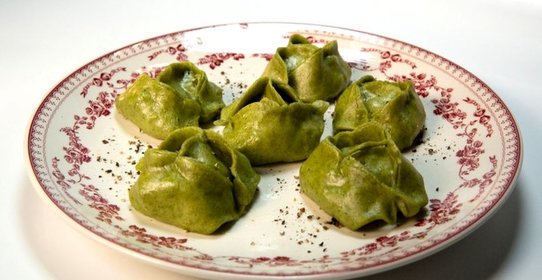 Манты с зеленью