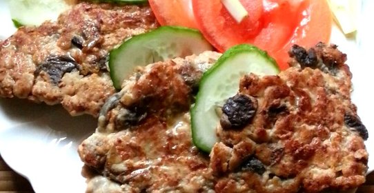 Рубленые котлеты из индейки с грибами