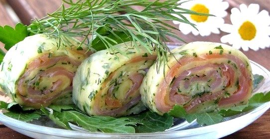 Сырный рулет с солёной сёмгой
