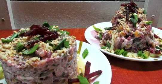 Салат из курицы свеклы картофеля и огурца