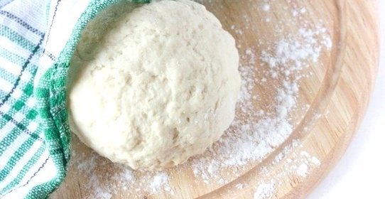 Дрожжевое тесто для пиццы