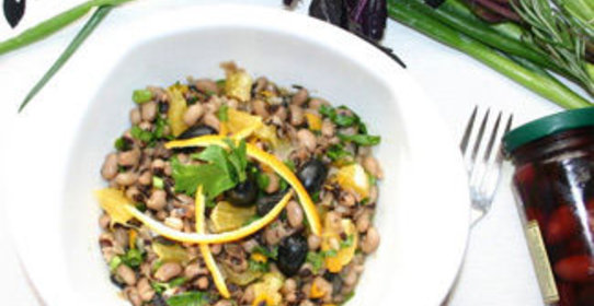 Салат с апельсинами и маслинами