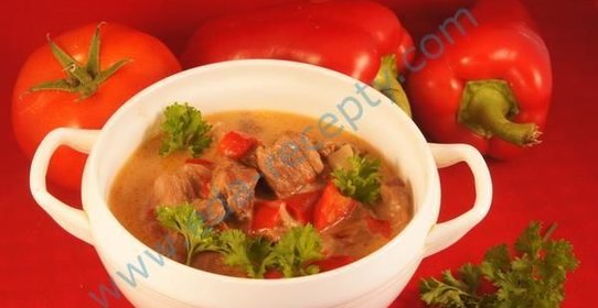 Паприкаш с телятиной