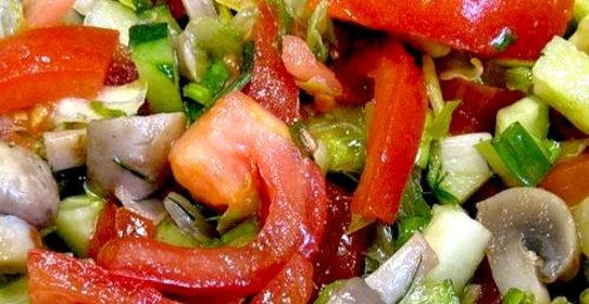 Салат из грибов с луком