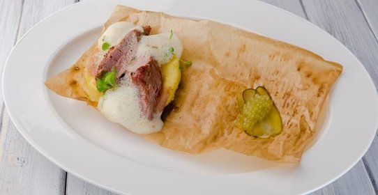 Телячья вырезка A-LA бефстроганов с соусом лесных грибов