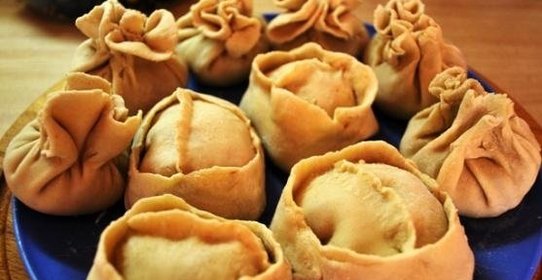 Манты с капустой