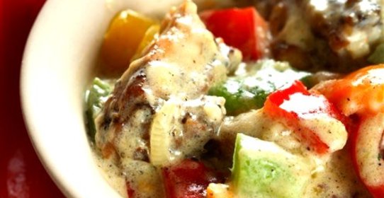 Куриные грудки с овощами