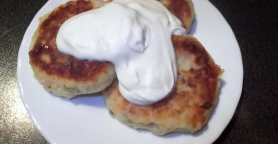 Биточки с ветчиной и сыром