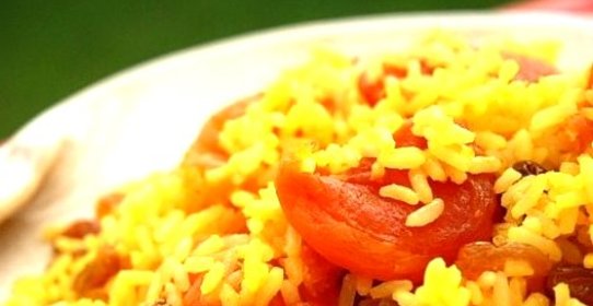 Сладкий плов с сухофруктами