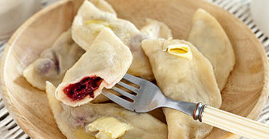 Вареники с вишней в мультиварке