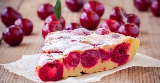 Вишневый десерт Клафути