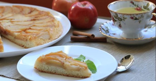 Пирог с яблоками