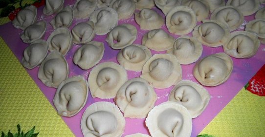 Пельмени мясные замороженный полуфабрикат