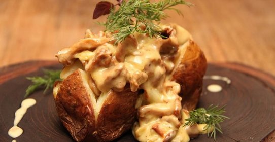 Лисички с картофелем