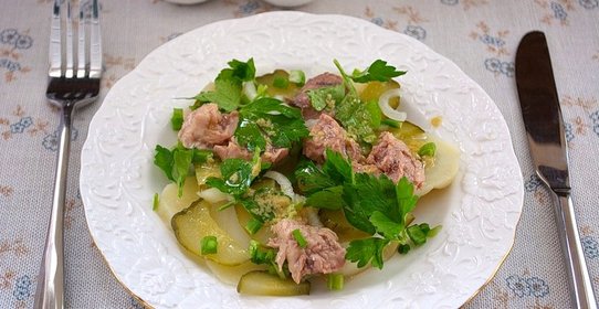 Салат из печени трески постный