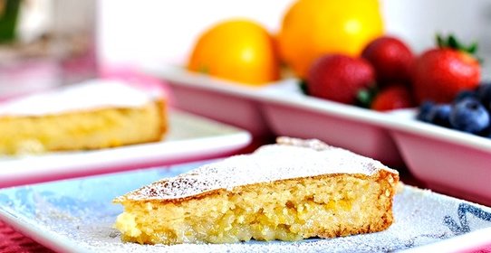 Лимонный пирог с начинкой