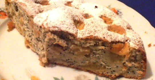 Пирог с яблоками и маком