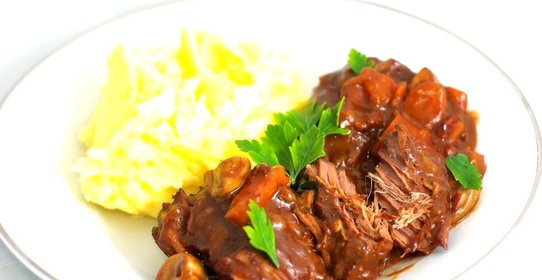 Мясо по-бургундски