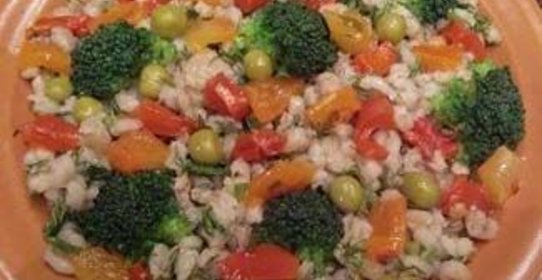 Салат из перловки с овощами