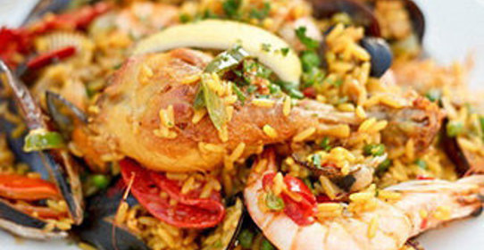 Паэлья с морепродуктами и курочкой