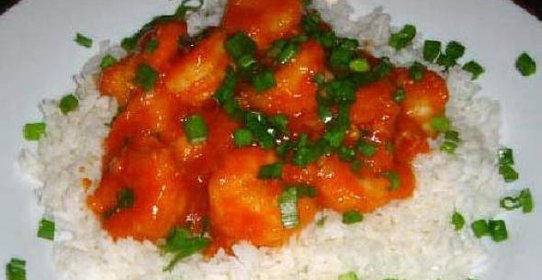 Пикантные креветки с чесноком