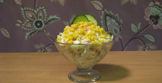 Салат с крабовыми палочками