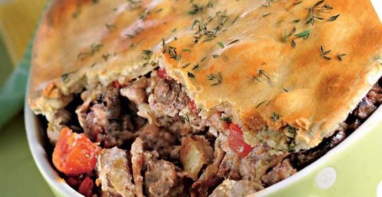 Пирог с мясом антилопы и почками